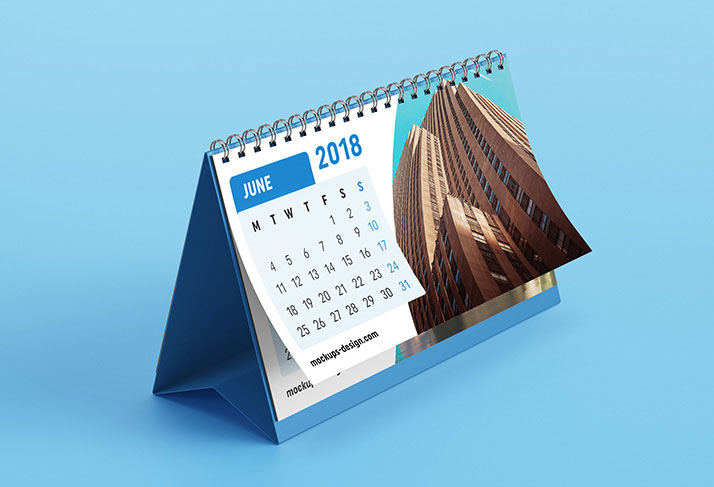 free Desk Calendar Mockup